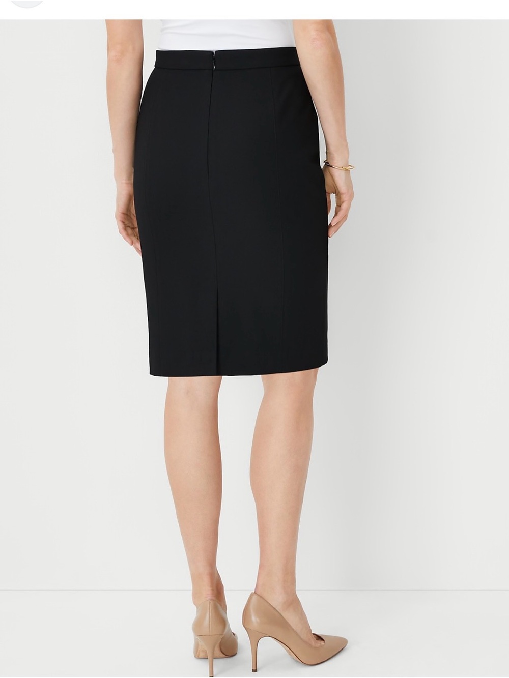 Suzelle Black Pencil Skirt - Streamlined Office Essential